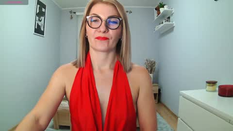 sweetmarthaaa online show from December 11, 12:29 pm