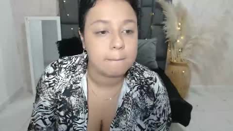 tammycooperr online show from December 9, 12:40 am