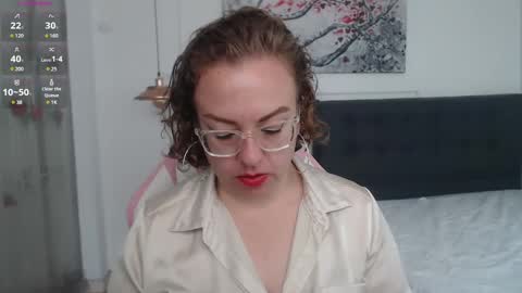 tania_goddess_ online show from November 30, 12:51 pm