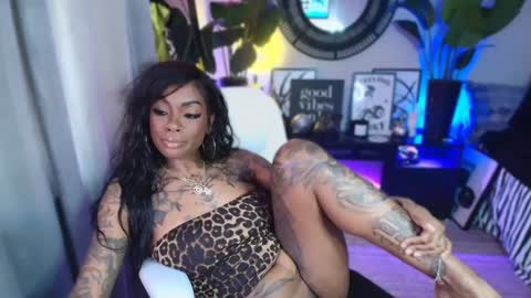 Tatted Queen online show from January 12, 9:06 pm