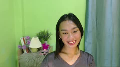 i am  kiara online show from November 16, 7:56 am