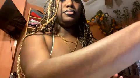 theebonybrownie online show from January 12, 3:07 am