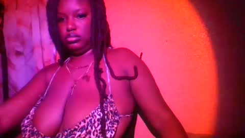 theebonybrownie online show from November 30, 8:22 am