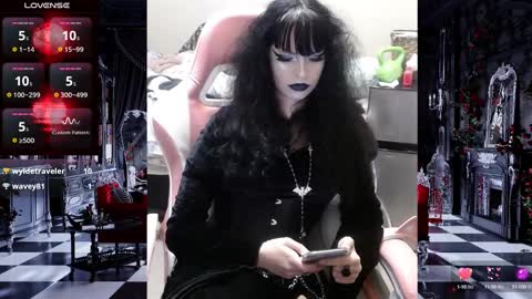   A Goth Chick   online show from December 16, 9:04 pm