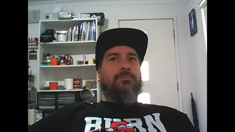 aussiebeard online show from November 11, 1:45 am