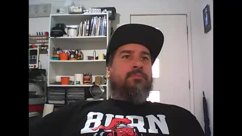 aussiebeard online show from November 13, 2:36 am