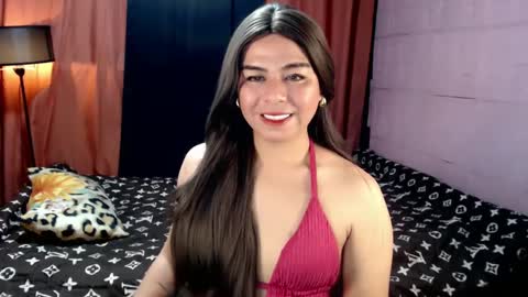 Theresa Luna Santos online show from December 3, 3:45 pm