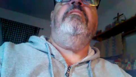 thickdick372759 online show from December 24, 10:10 pm