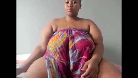 thickleeyanax online show from December 11, 7:18 am