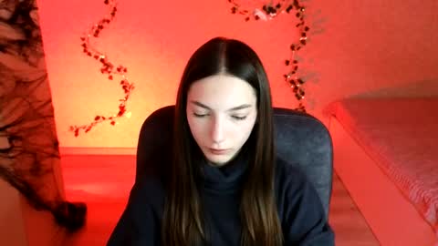 Evelina online show from November 26, 10:51 am