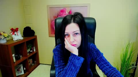 Luisa online show from December 12, 8:38 am