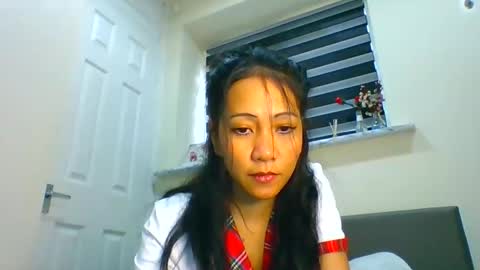 Tinyasian911718 sweetinyasian instagram online show from December 21, 2:23 pm