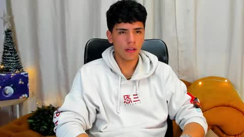 tobiaz_vega online show from December 28, 6:58 am