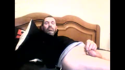 tonio358965 online show from November 28, 1:06 pm