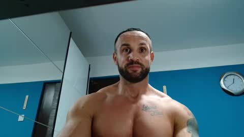 tridentmuscles online show from December 27, 10:39 pm