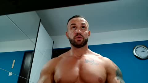 tridentmuscles online show from December 14, 12:54 pm