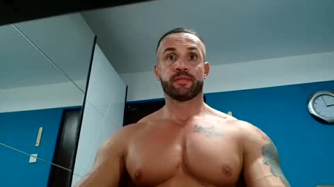 tridentmuscles online show from December 13, 12:56 pm