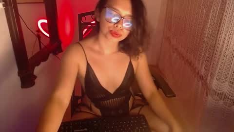 Tyche Nat Goddess online show from November 27, 2:06 am