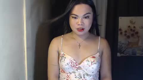 urasianpinay_mitch24 online show from December 17, 5:49 pm