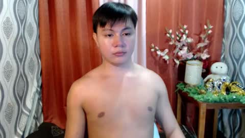 urhunky_ivan online show from November 25, 6:28 pm