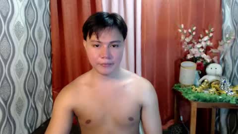 urhunky_ivan online show from December 21, 7:05 am