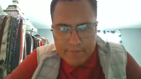 urielmedina960831 online show from December 12, 4:10 pm