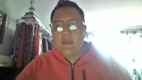 urielmedina960831 online show from November 27, 6:57 pm