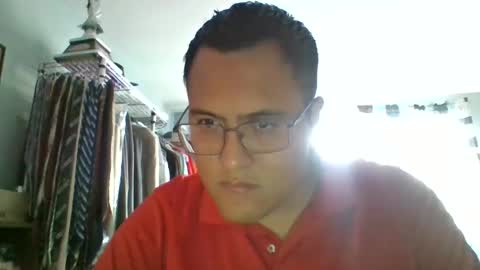 urielmedina960831 online show from December 25, 7:37 pm