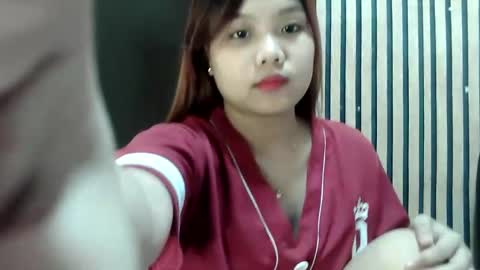 urpinaycutie online show from November 13, 10:39 am