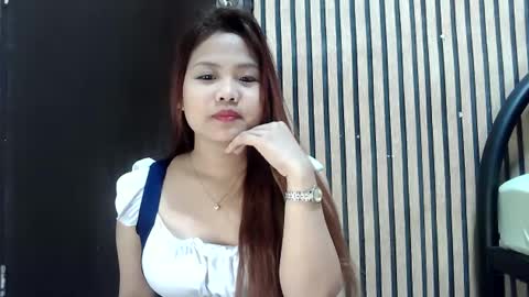 urpinaycutie online show from December 14, 10:01 am