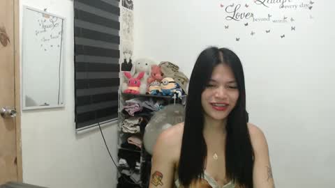 hi im kim online show from January 7, 1:31 pm