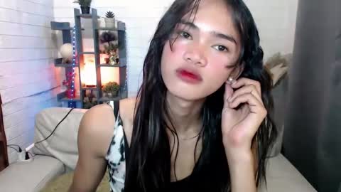 ursandra_xx online show from January 5, 5:29 am