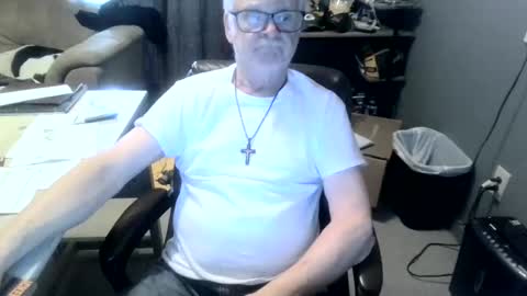 Indiana dad online show from December 21, 7:24 pm