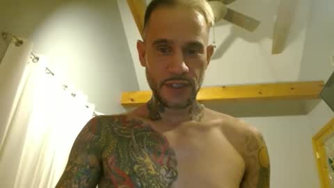 DaddyTattyCakes online show from November 17, 2:22 am