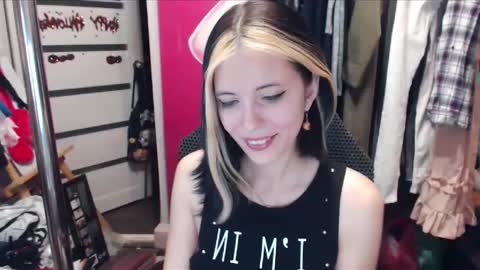 ValeriaXKiss online show from January 22, 4:54 pm