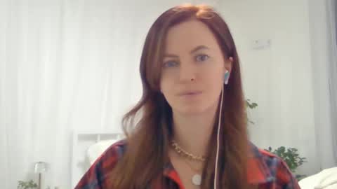 valerie_rose777 online show from November 22, 8:20 pm