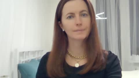 valerie_rose777 online show from December 29, 4:12 pm