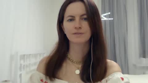 valerie_rose777 online show from December 28, 7:00 pm