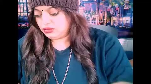 indianvalvet priya is back online show from November 14, 6:22 am