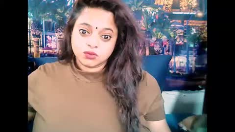 indianvalvet priya is back online show from November 21, 7:29 am