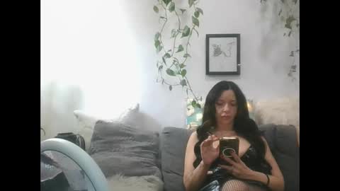 vanessa__foxx online show from December 23, 9:17 am