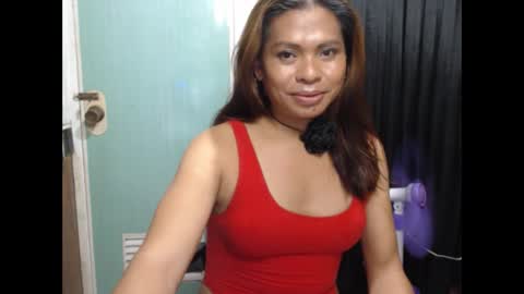 vannah_locca online show from November 17, 8:35 pm