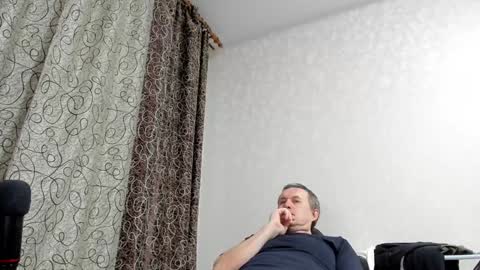 vano_822 online show from January 3, 10:37 pm