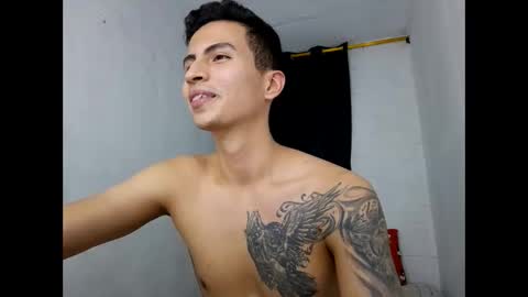 velk_hot1 online show from January 13, 11:27 pm