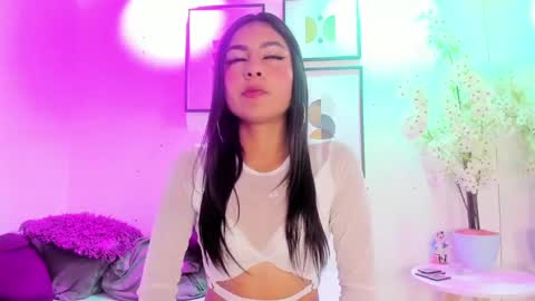 victoria_savelli online show from February 10, 12:18 pm