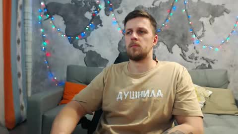 vikingchrisss online show from December 30, 10:37 am