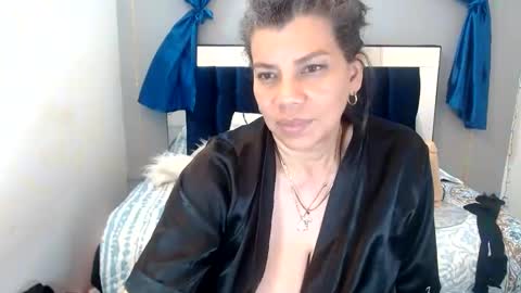 VIKY ADAMS online show from December 13, 7:04 am