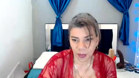 VIKY ADAMS online show from December 2, 1:57 pm