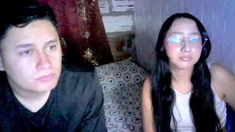 violet_and_noah online show from January 7, 1:52 pm