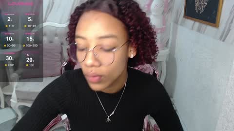 violeth_b online show from January 2, 12:39 pm